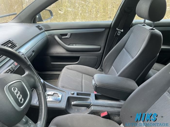 Audi A4 Avant 2.0 TFSI 20V Quattro Sloopvoertuig (2004, Grijs)