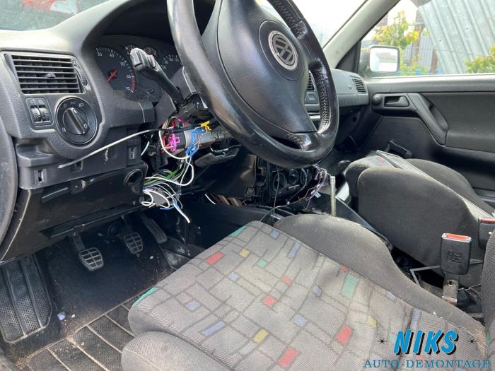 Volkswagen Golf III 1.6 i Sloopvoertuig (1995, Paars)