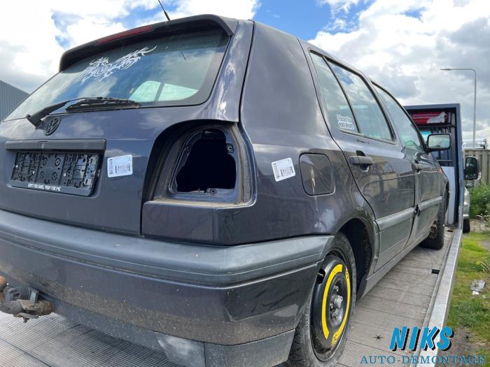 Volkswagen Golf III 1.6 i Sloopvoertuig (1995, Paars)