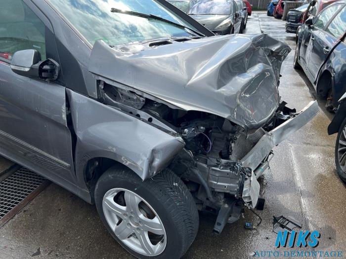 Mercedes B 2.0 B-200 16V Sloopvoertuig (2010, Grijs)