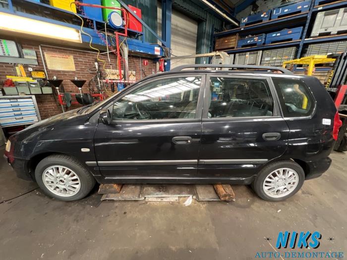 Mitsubishi Space Star 1.6 16V Sloopvoertuig (2003, Zwart)