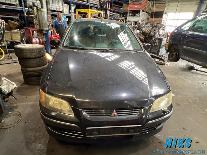 Mitsubishi Space Star 1.6 16V Sloopvoertuig (2003, Zwart)