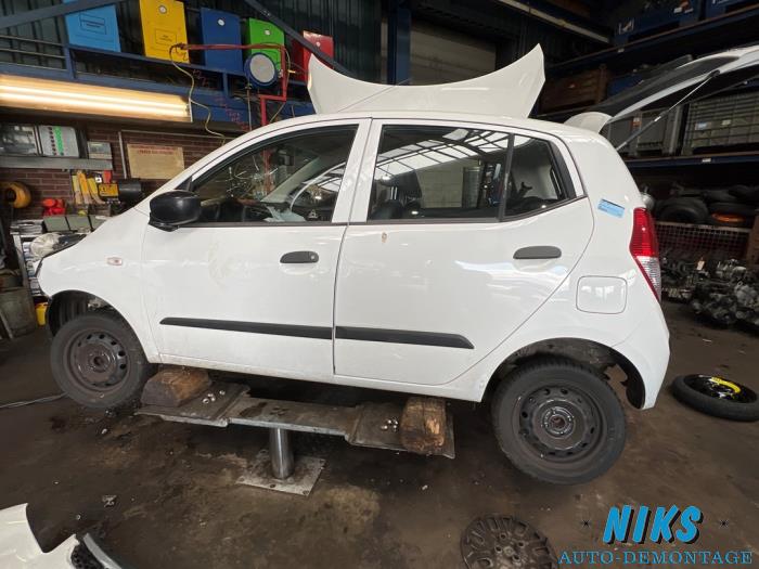 Hyundai i10 1.1i 12V Sloopvoertuig (2009, Wit)