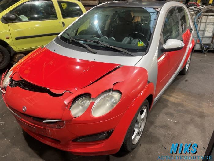 Smart Forfour 1.1 12V Sloopvoertuig (2006, Grijs, Rood)