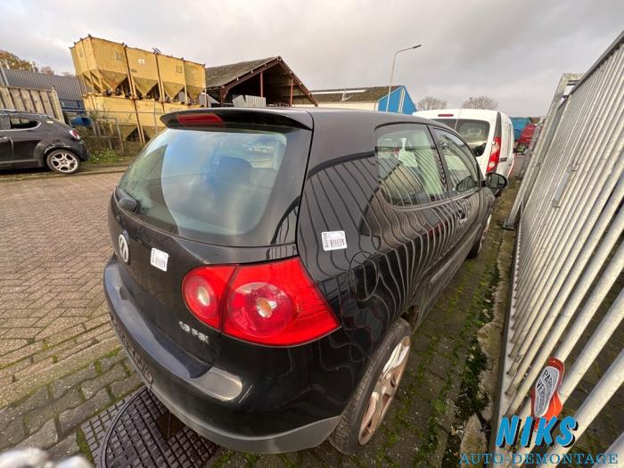 Volkswagen Golf V 1.6 FSI 16V Sloopvoertuig (2004, Zwart)