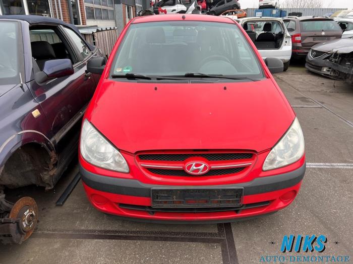 Hyundai Getz 1.1i 12V Sloopvoertuig (2008, Rood)