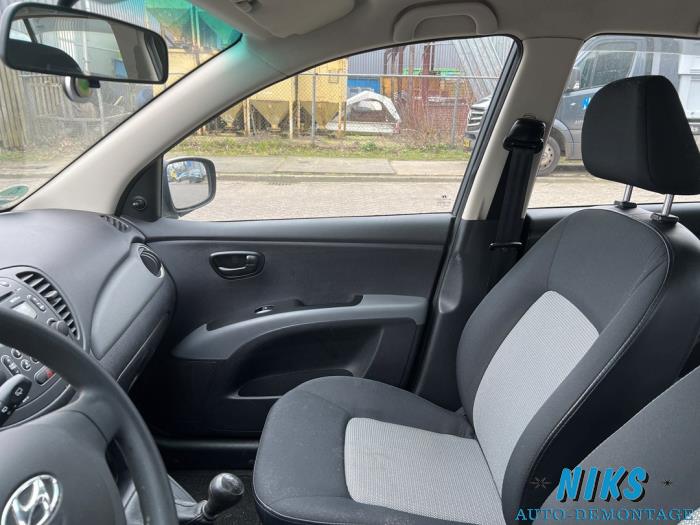 Hyundai i10 1.2i 16V Sloopvoertuig (2009, Grijs)