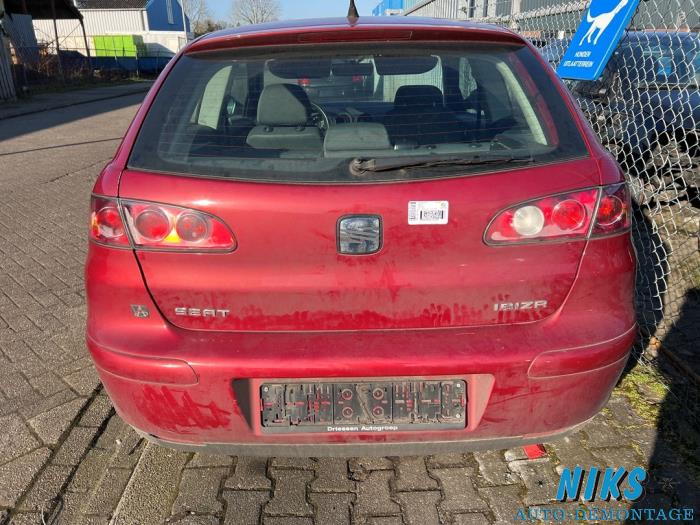 Seat Ibiza III 1.4 16V 75 Sloopvoertuig (2005, Rood)