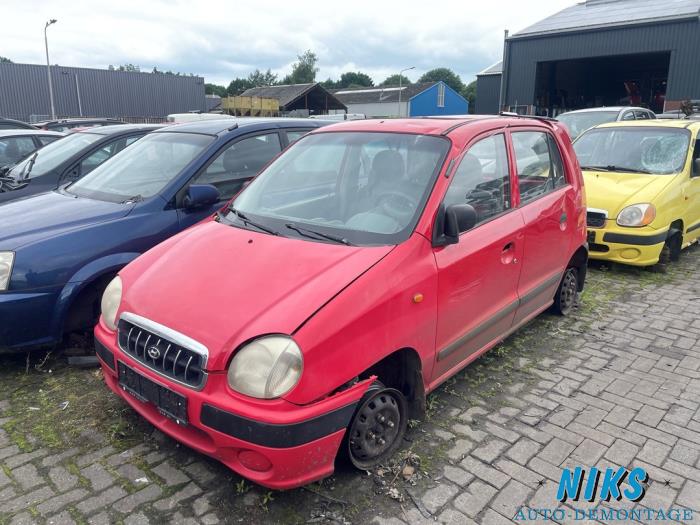 Hyundai Atos 1.0 12V Sloopvoertuig (2001, Rood)
