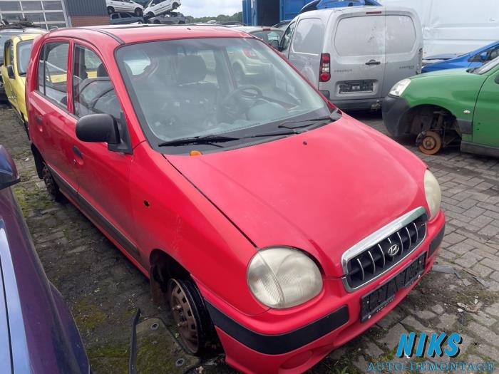 Hyundai Atos 1.0 12V Sloopvoertuig (2001, Rood)
