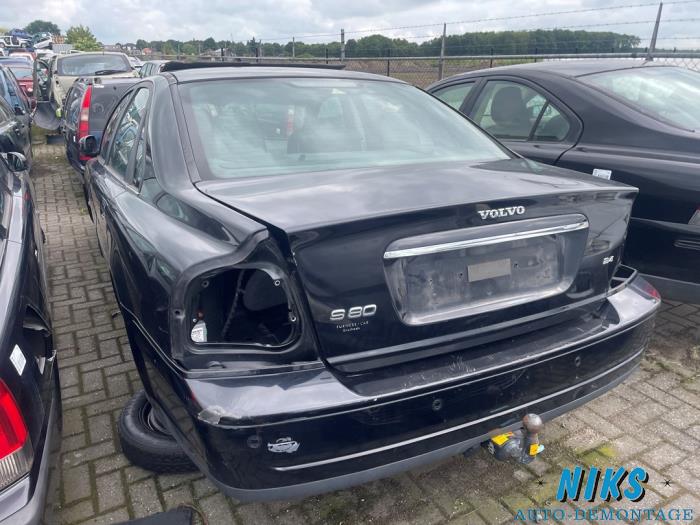 Volvo S80 2.4 SE 20V 170 Sloopvoertuig (2005, Zwart)