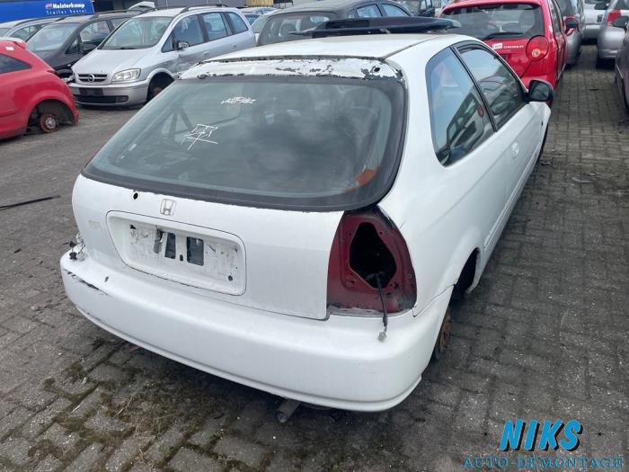 Honda Civic 1.4iS 16V Sloopvoertuig (1996, Wit)