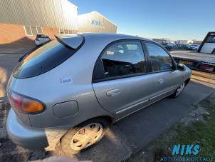 Daewoo Lanos 1.5  (Sloop)