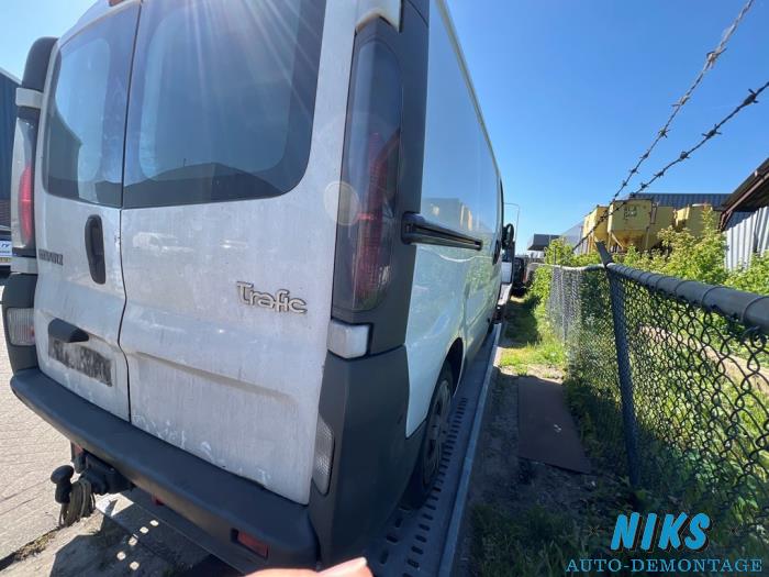 Renault Trafic New 1.9 dCi 82 16V Sloopvoertuig (2005, Graniet)