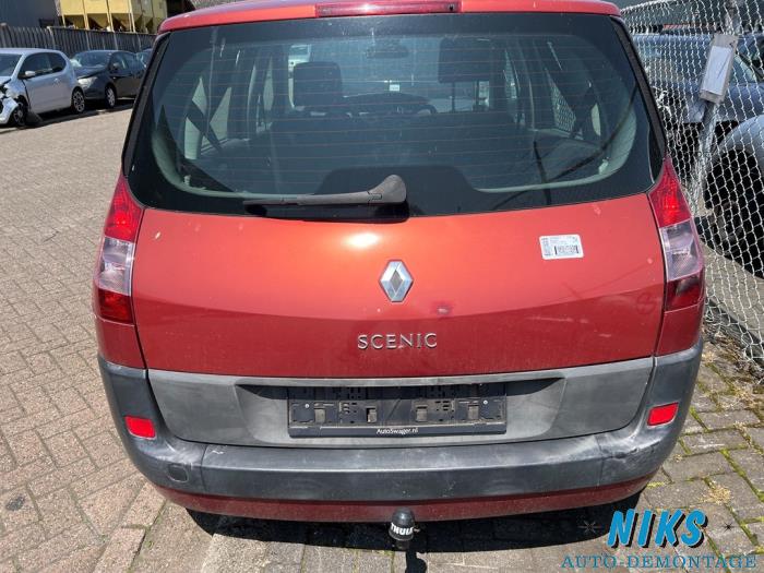 Renault Scénic II 1.6 16V Sloopvoertuig (2004, Rood)