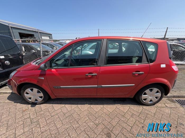 Renault Scénic II 1.6 16V Sloopvoertuig (2004, Rood)