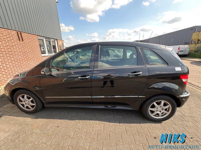 Mercedes B 1.7 B-170 16V Sloopvoertuig (2007, Zwart)