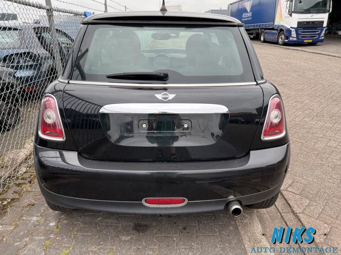 Mini Mini 1.4 16V One Sloopvoertuig (2009, Zwart)