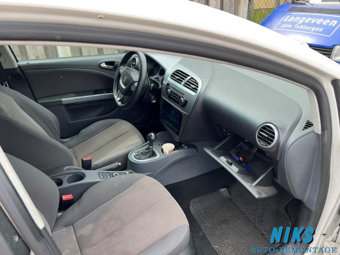 Seat Leon 1.8 TSI 16V Sloopvoertuig (2009, Wit)