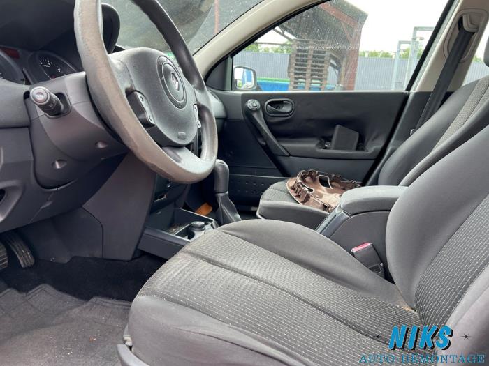 Renault Megane II 1.6 16V Sloopvoertuig (2003, Grijs)