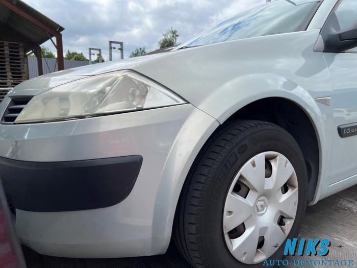 Renault Megane II 1.6 16V Sloopvoertuig (2003, Grijs)