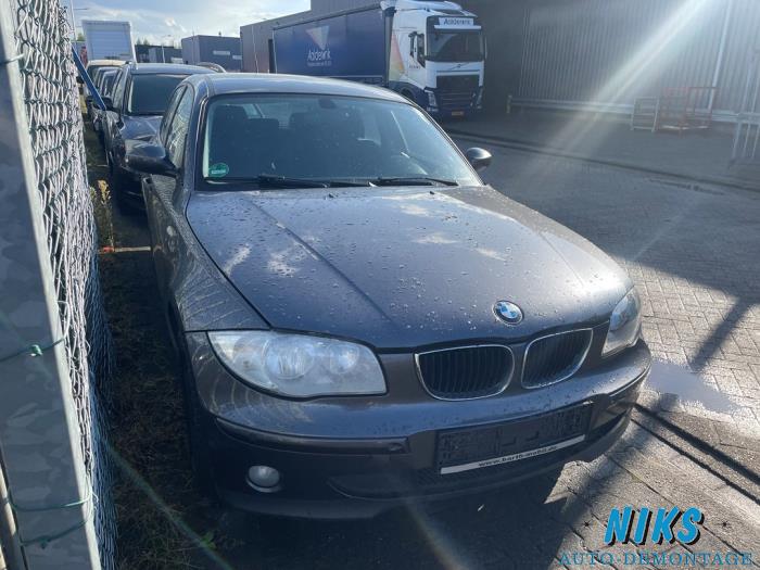 BMW 1 serie 116i 1.6 16V Sloopvoertuig (2005, Blauw)