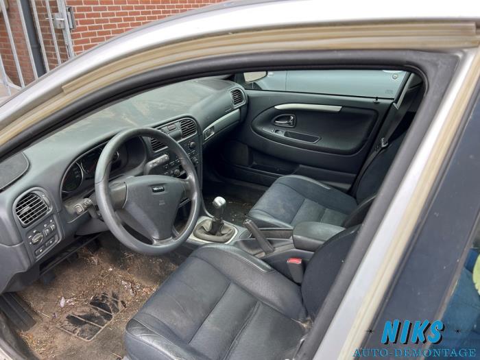 Volvo V40 2.0 16V Sloopvoertuig (2004, Grijs)