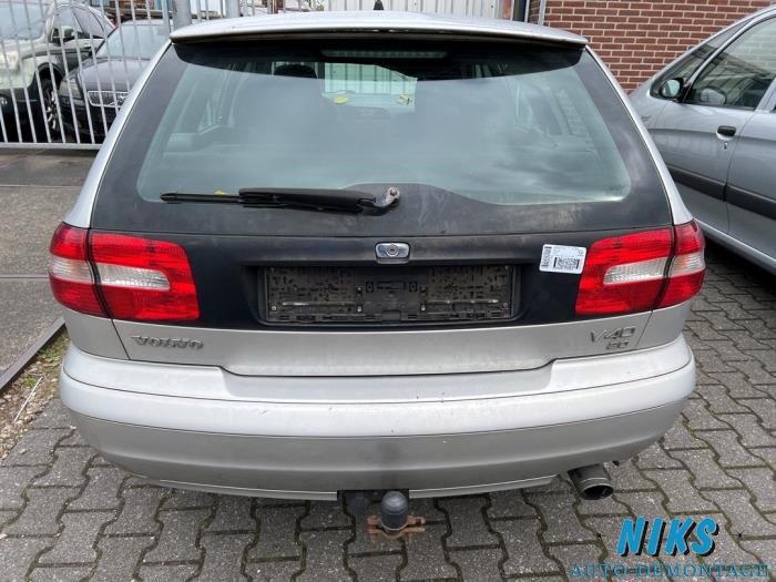 Volvo V40 2.0 16V Sloopvoertuig (2004, Grijs)
