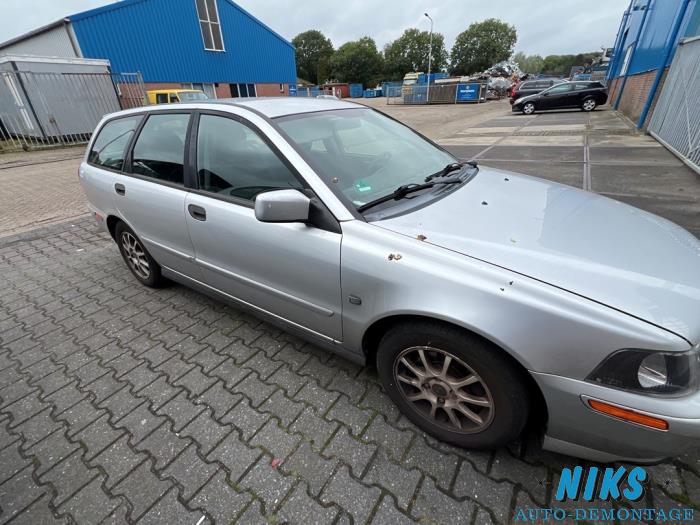 Volvo V40 2.0 16V Sloopvoertuig (2004, Grijs)