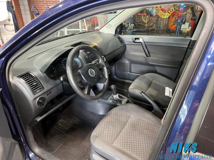 Volkswagen Polo IV 1.2 Sloopvoertuig (2003, Blauw)