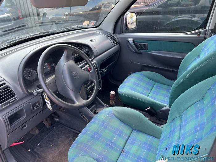 Peugeot Partner Combispace 1.8 Sloopvoertuig (1999, Grijs)