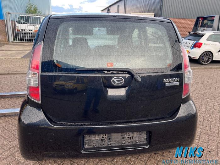 Daihatsu Sirion 2 1.0 12V DVVT Sloopvoertuig (2007, Zwart)
