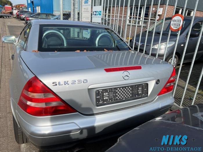 Mercedes SLK 2.3 230 K 16V Schadevoertuig (1998, Grijs)