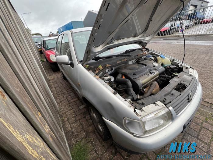 Volkswagen Polo III 1.4i 60 Sloopvoertuig (1998, Grijs)