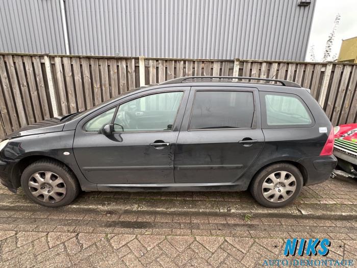 Peugeot 307 Break 1.6 16V Sloopvoertuig (2005, Zwart)