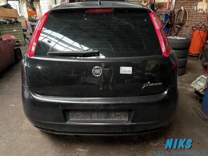 Fiat Grande Punto 1.4 T-Jet 16V Sloopvoertuig (2007, Zwart)