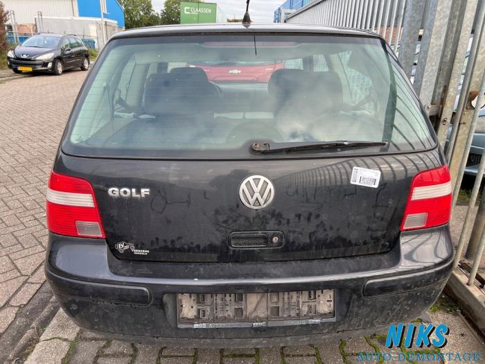 Volkswagen Golf IV 1.6 16V Sloopvoertuig (2003, Zwart)