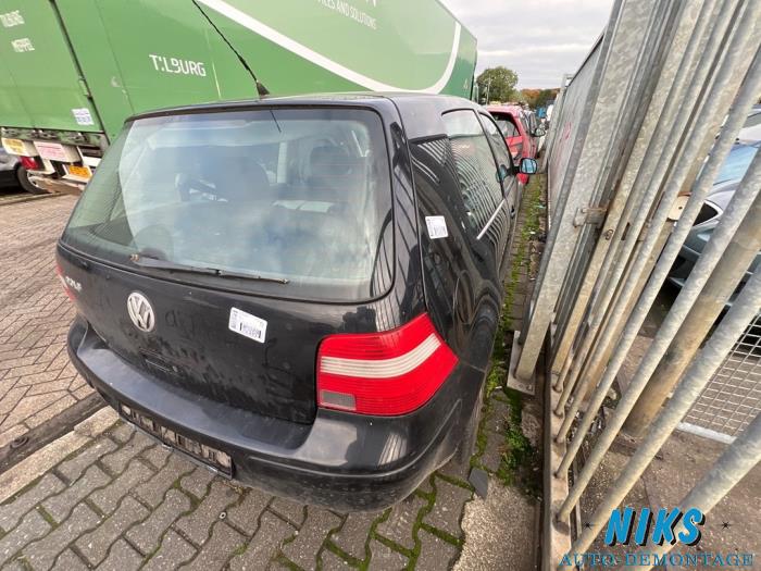 Volkswagen Golf IV 1.6 16V Sloopvoertuig (2003, Zwart)