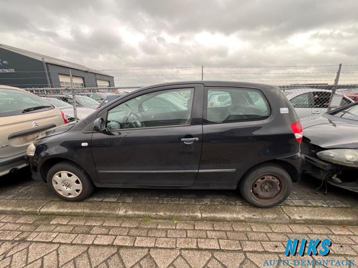 Volkswagen Fox 1.2 Sloopvoertuig (2005, Zwart)