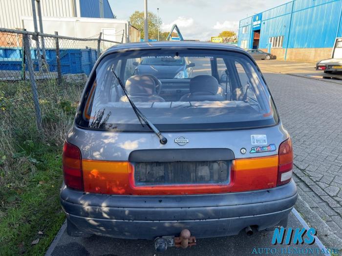 Nissan Micra 1.0 L,LX 16V Sloopvoertuig (1993, Grijs)