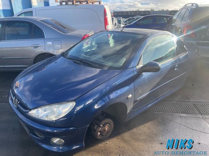 Peugeot 206 CC 1.6 16V Sloopvoertuig (2006, Blauw)