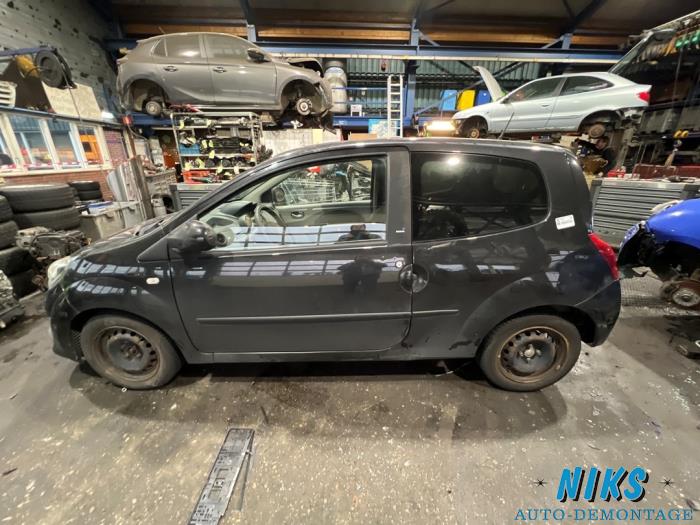 Renault Twingo II 1.2 16V Sloopvoertuig (2008, Zwart)