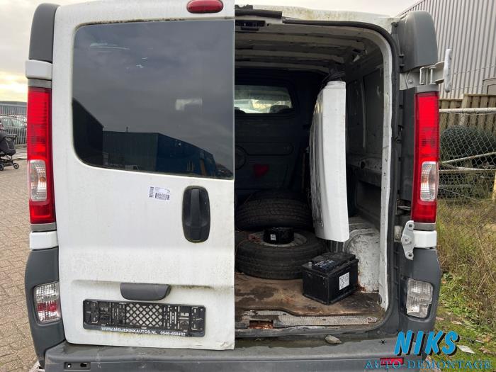 Renault Trafic New 2.0 dCi 16V 115 Sloopvoertuig (2008, Graniet)