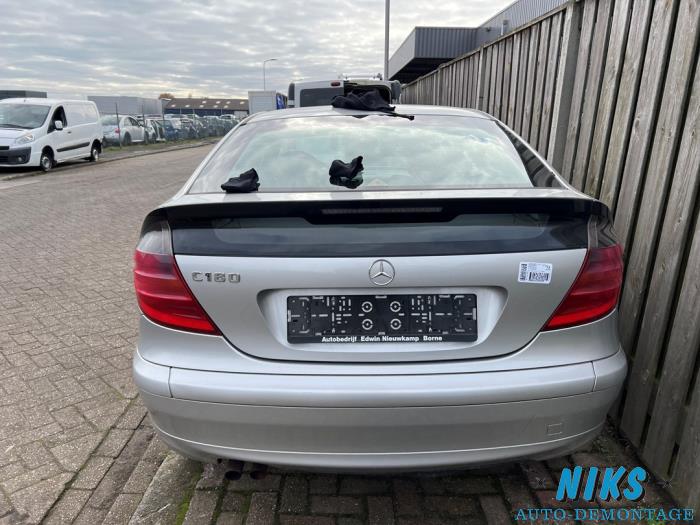 Mercedes C Sportcoupé 2.0 C-180 16V Sloopvoertuig (2001, Grijs)