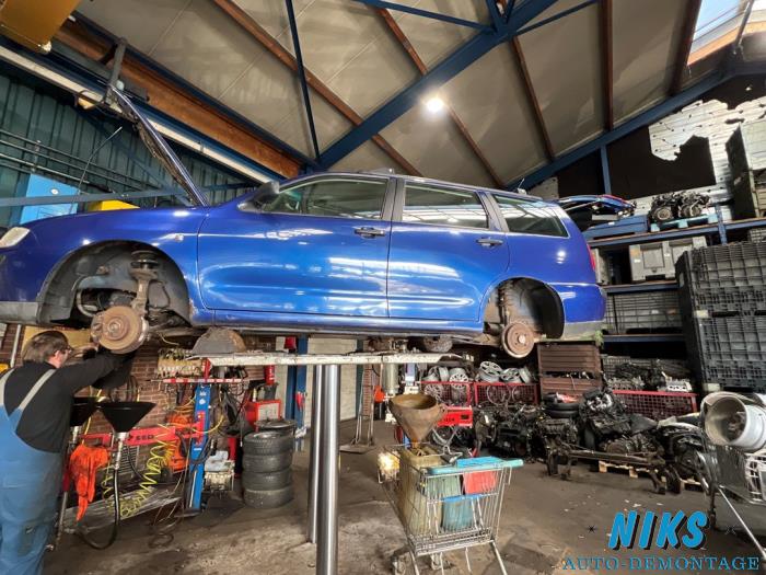 Seat Cordoba Vario 1.6 Sloopvoertuig (2000, Blauw)