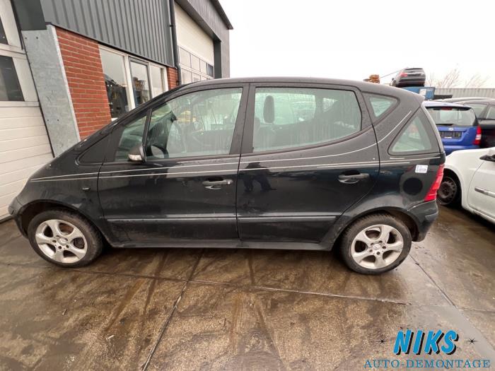 Mercedes A 1.4 A-140 Sloopvoertuig (2004, Zwart)