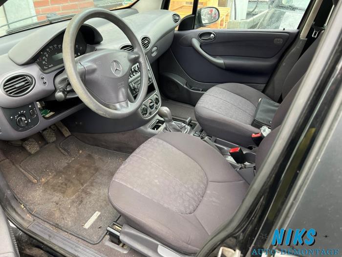 Mercedes A 1.4 A-140 Sloopvoertuig (2004, Zwart)