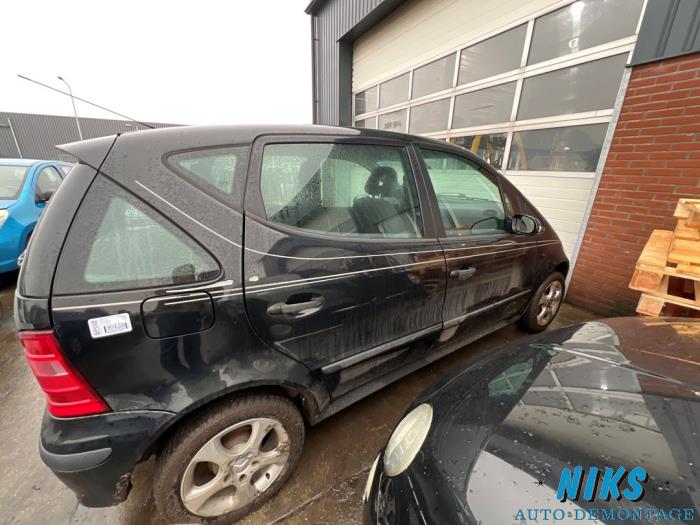 Mercedes A 1.4 A-140 Sloopvoertuig (2004, Zwart)