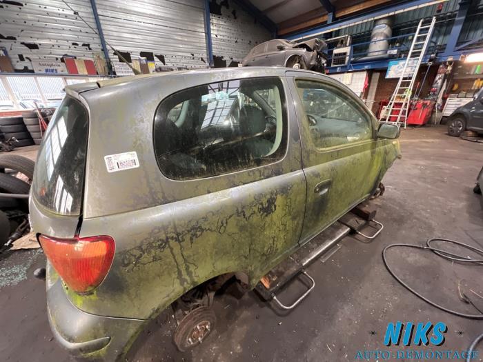 Toyota Yaris 1.3 16V VVT-i Sloopvoertuig (2005, Blauw)