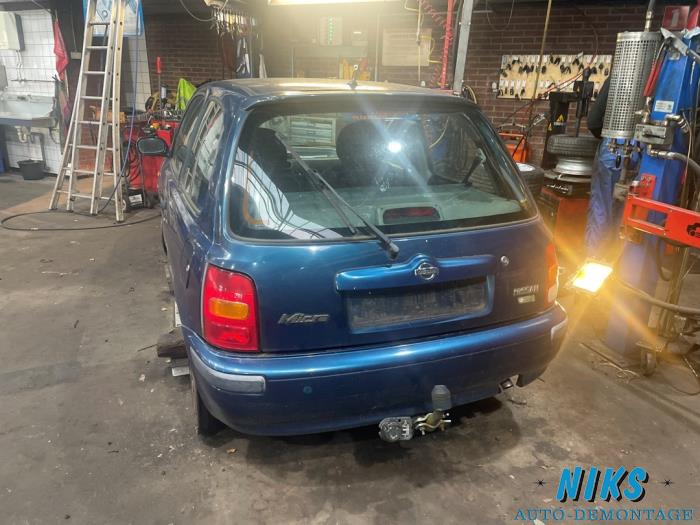 Nissan Micra 1.3 LX,SLX 16V Sloopvoertuig (2000, Blauw)